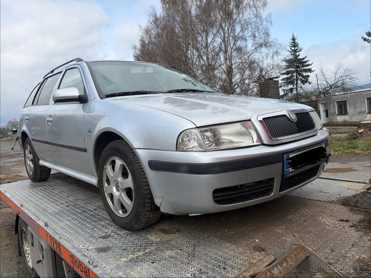 Díly Octavia tour combi rv 2009 - 7