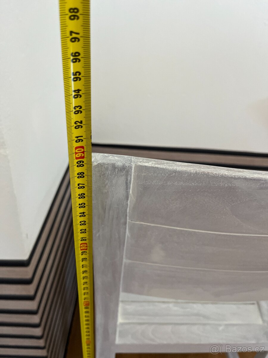 2 kusy židlí z masivu - 7