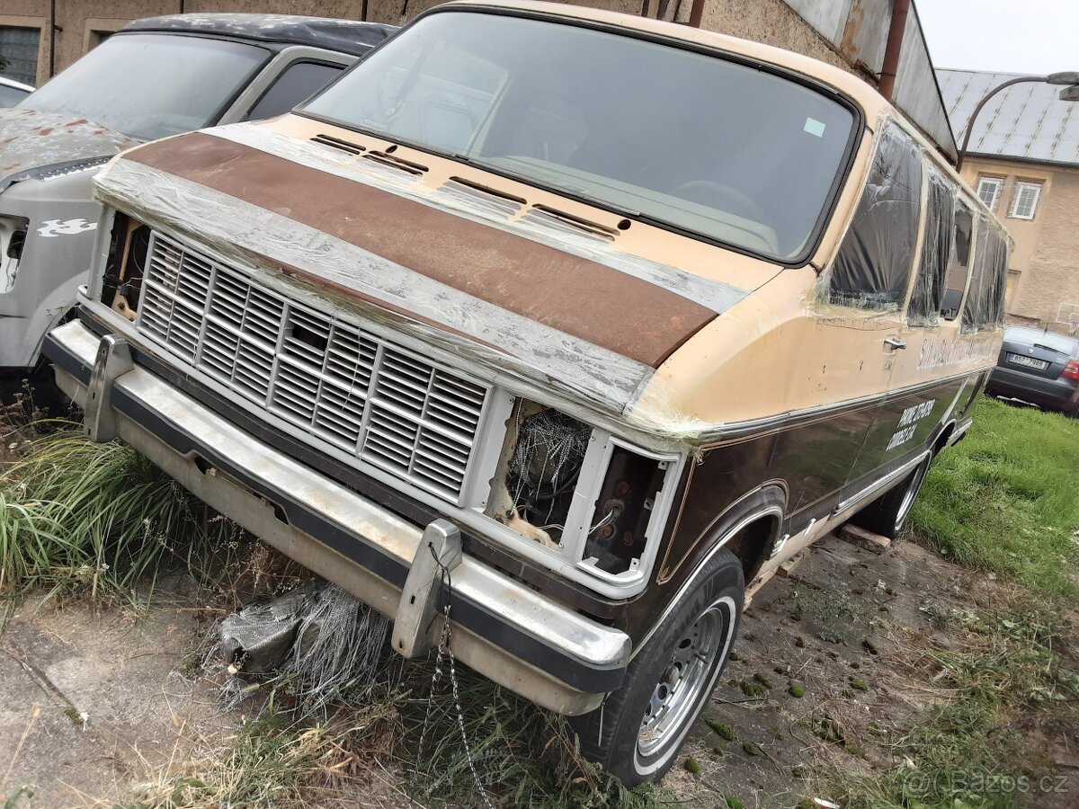 DODGE RAM VAN nejdelší verze maxi ND - 7