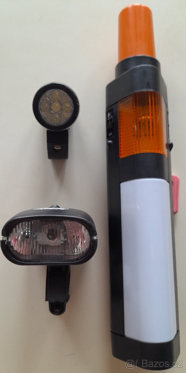 (4) VÝSTRAŽNÝ TROJŮHELNÍK 3 ks od 49,-Kč, tažné AUTO LANO au - 7