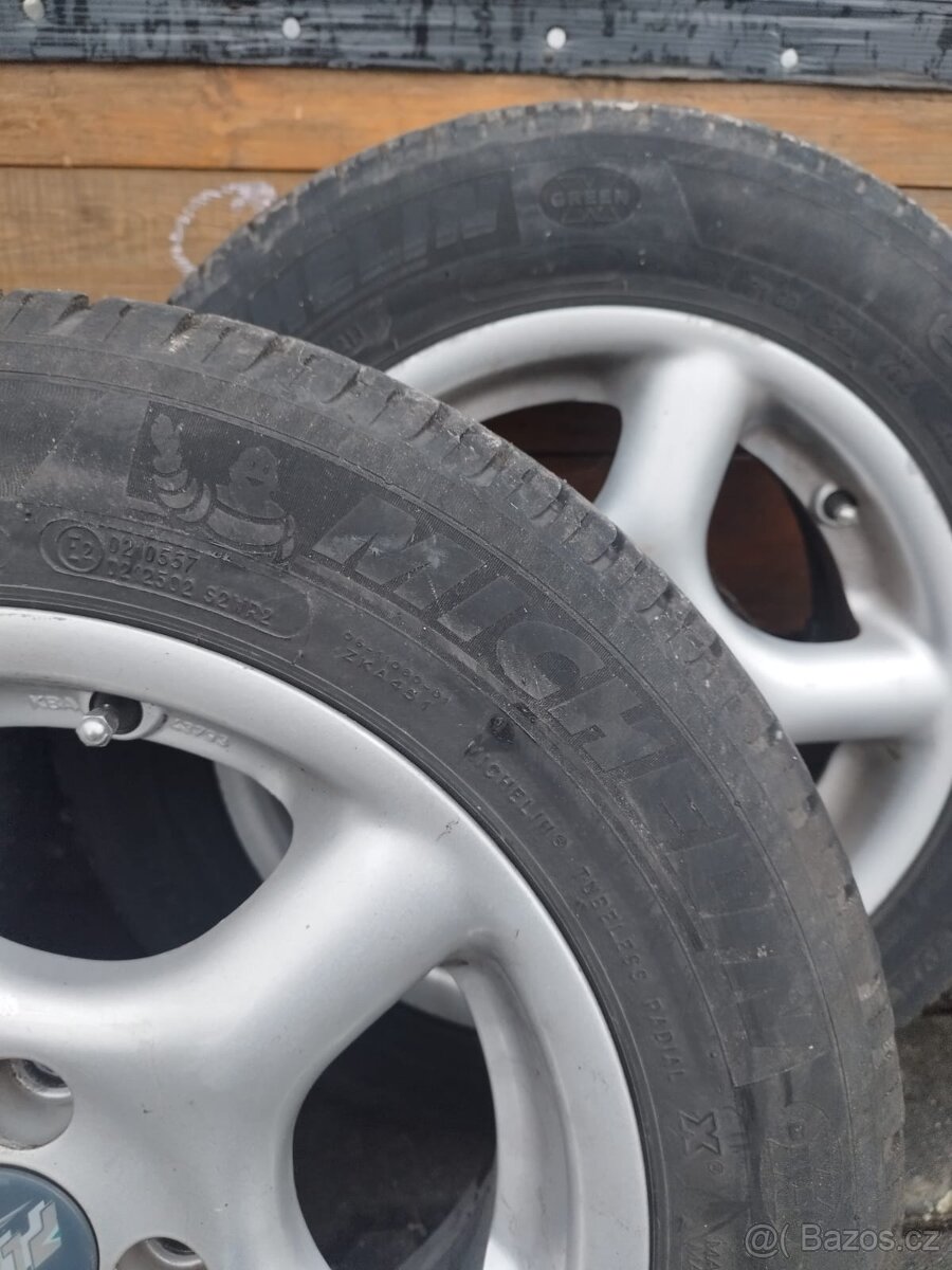 Pneu , kola Michelin - 7