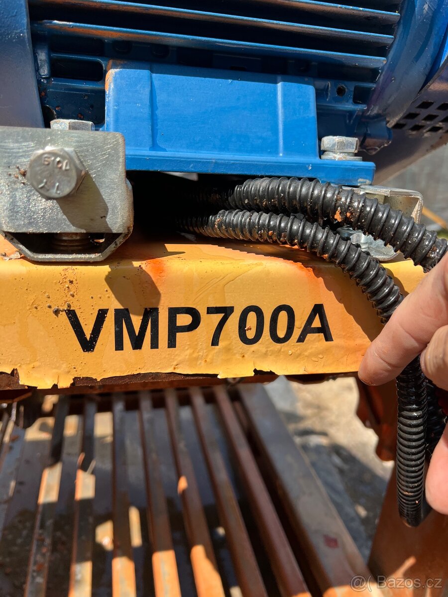 Bloková pila VMP700A Vacutec Moravia - 7