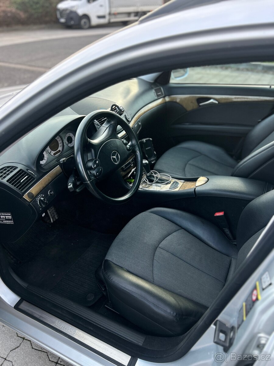 Mercedes benz w211 - 7