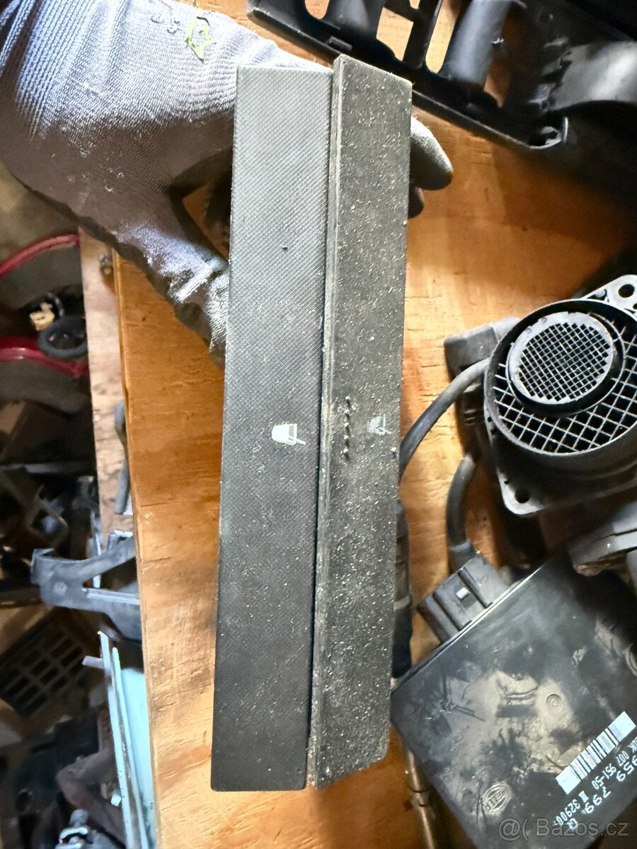 Golf 4 zbytky dílů - 7