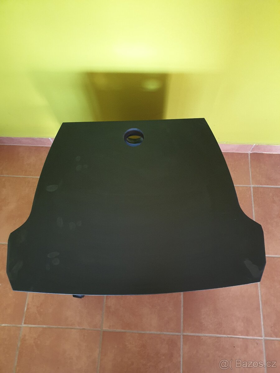 Policový stojan, stojan na obleč/němý sluha, stolek SONY - 7