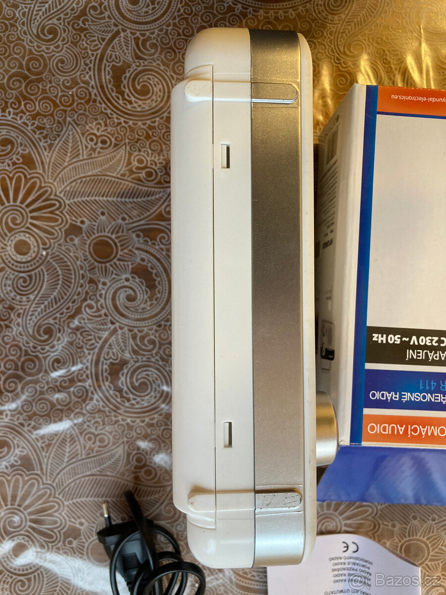 Radiopřijímač Hyundai PR 411 - 7