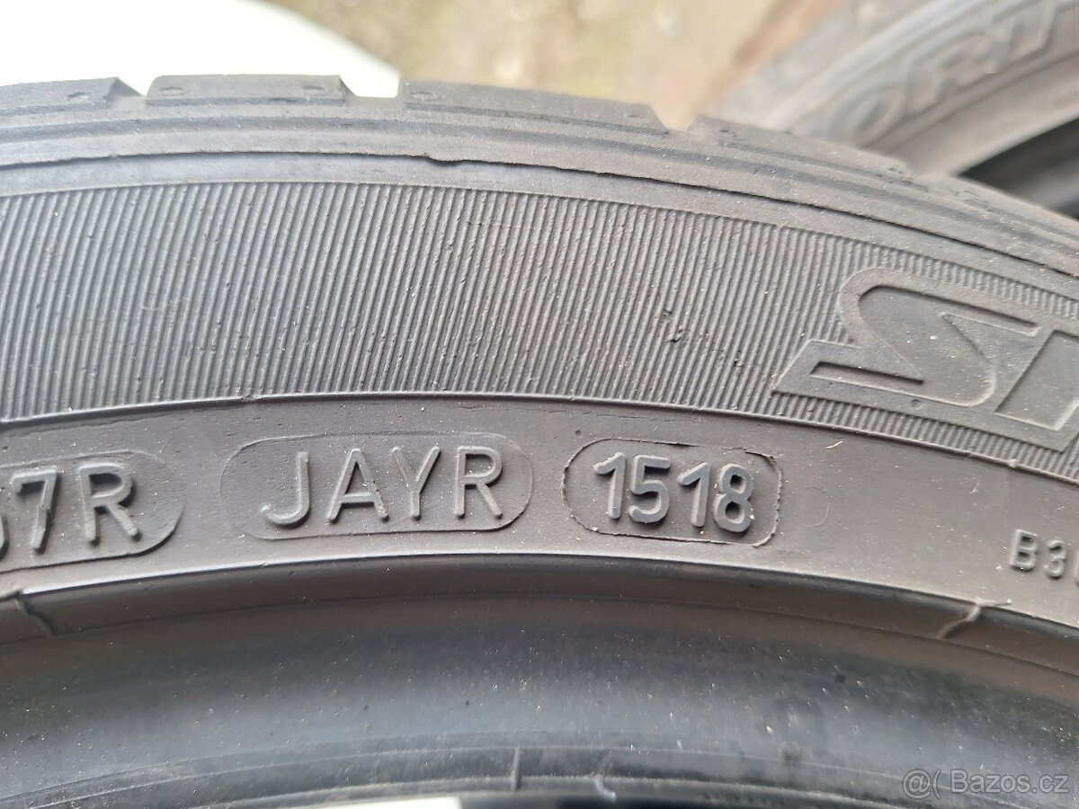 Prodám letní pneu 225/45/17 Dunlop - 7