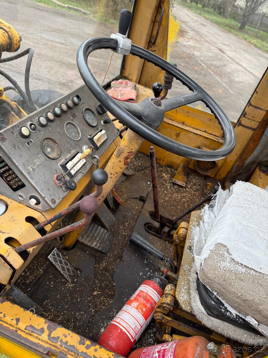 Nakladač UNO53-2 - 7