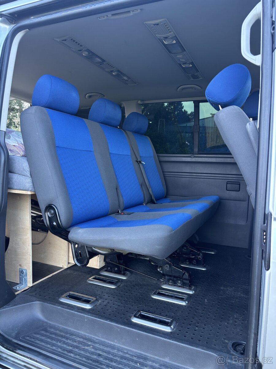 Volkswagen T5 75kw Caravelle - 7