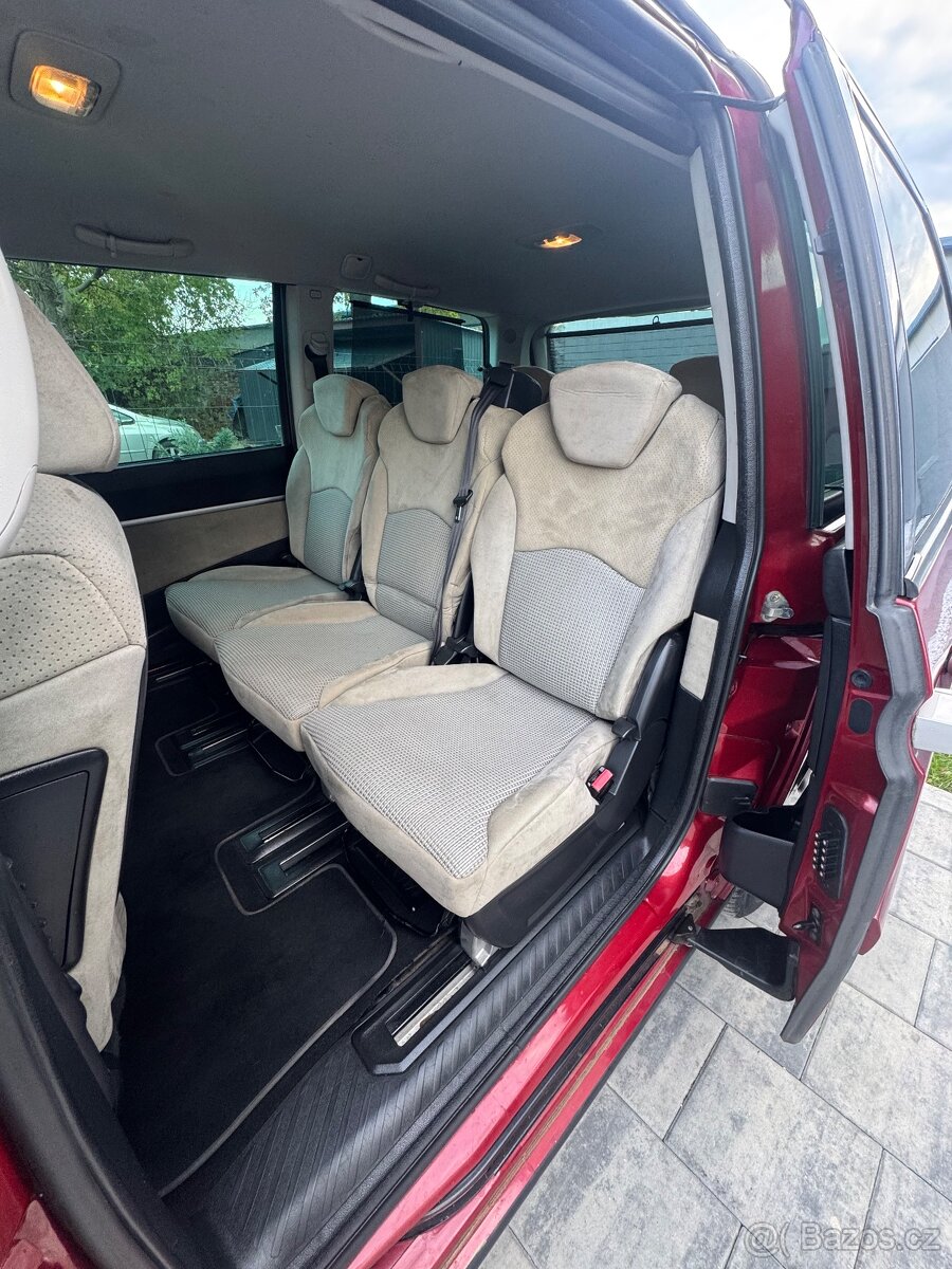 Peugeot 807 2.2 HDI 7 místné - 7