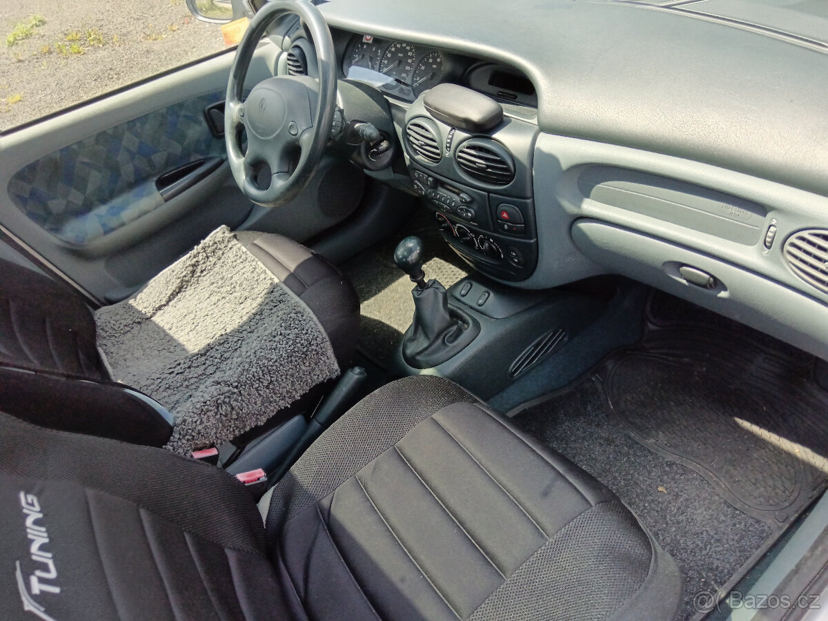 Renault Megane 1,6 55KW - 7