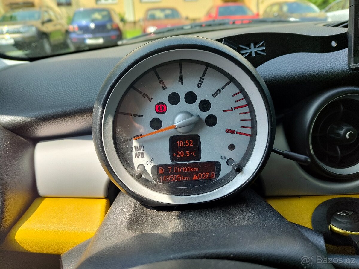 prodám Mini One - 7