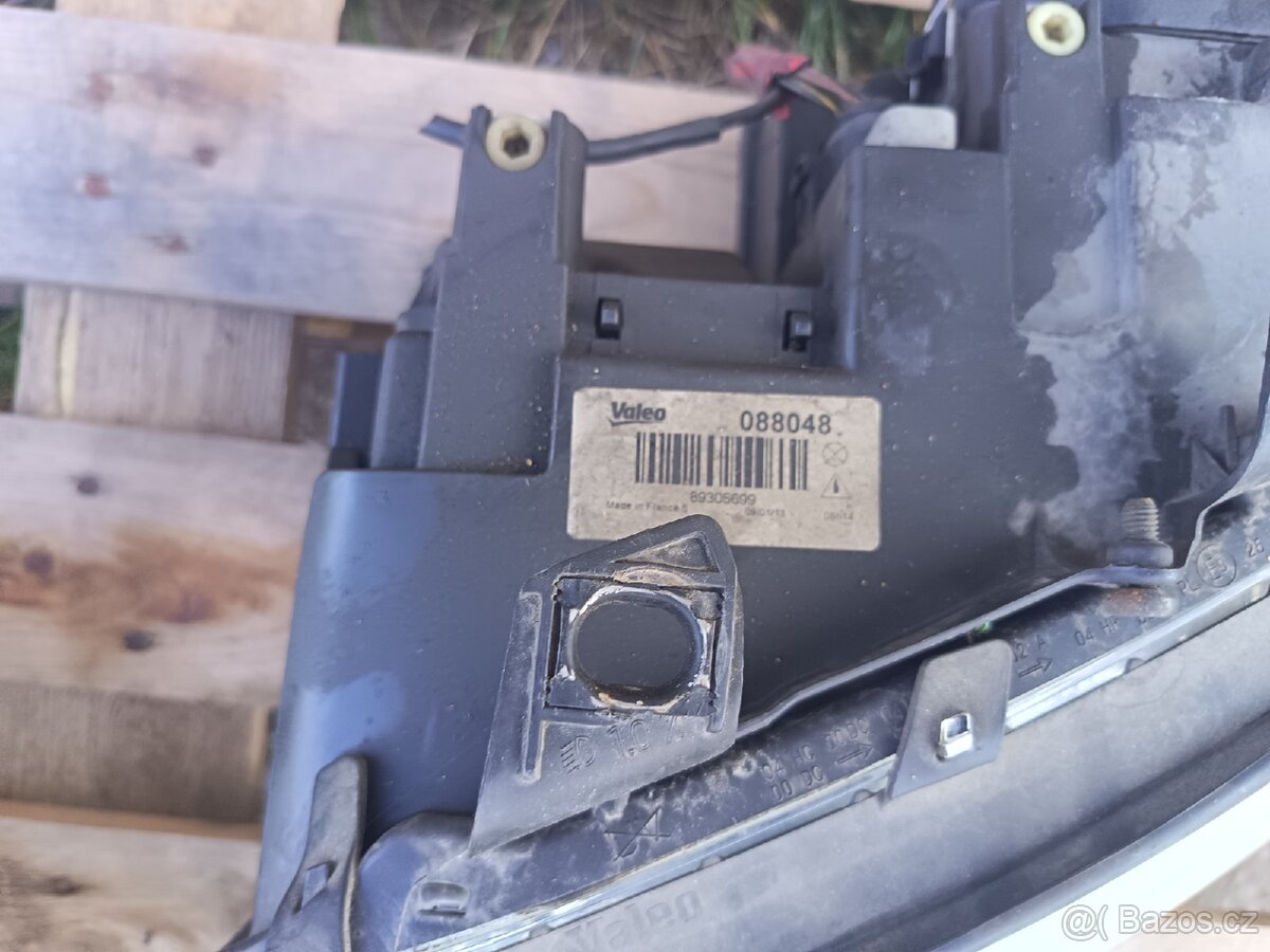 Přední světla Audi A4 B6...H7+H7 - 7