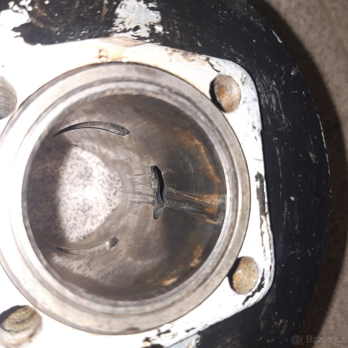 Stadion-díly válec atd - 7