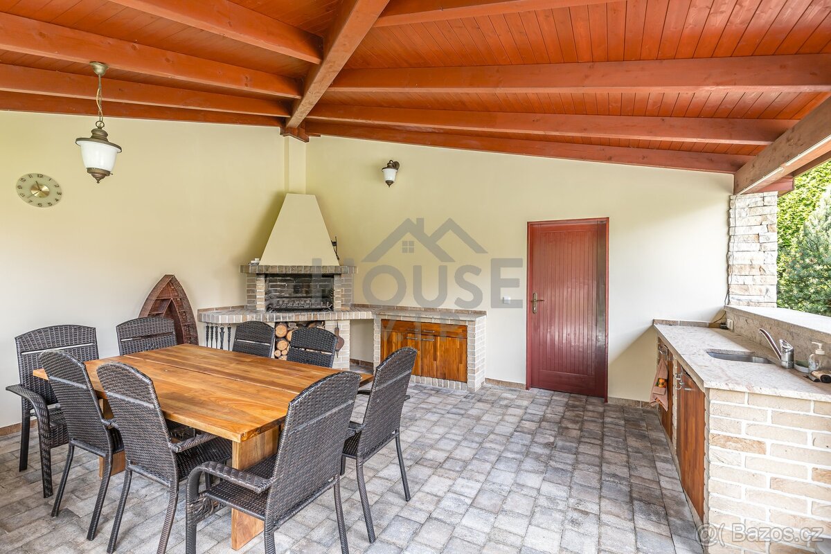 Prodej luxusní vily 500 m², pozemek 1.700 m2, Herink, Praha - 7