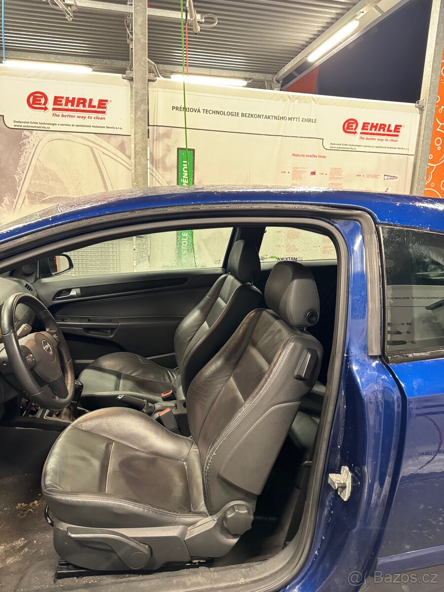 Opel Astra H OPC Line - 7