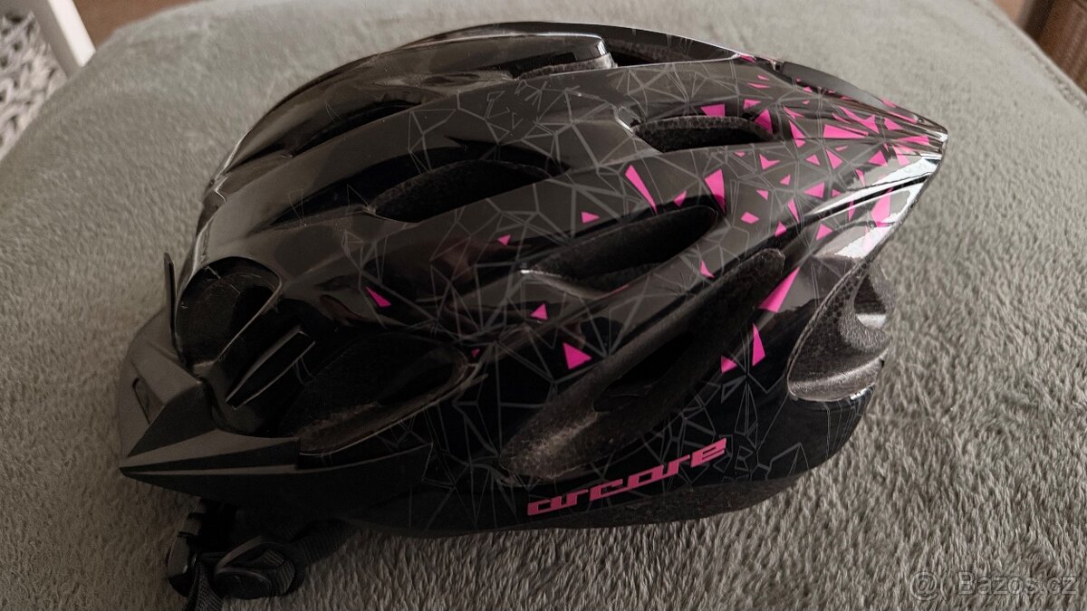 Dívčí kolo Kellys Vanity 20 26+ helma - 7