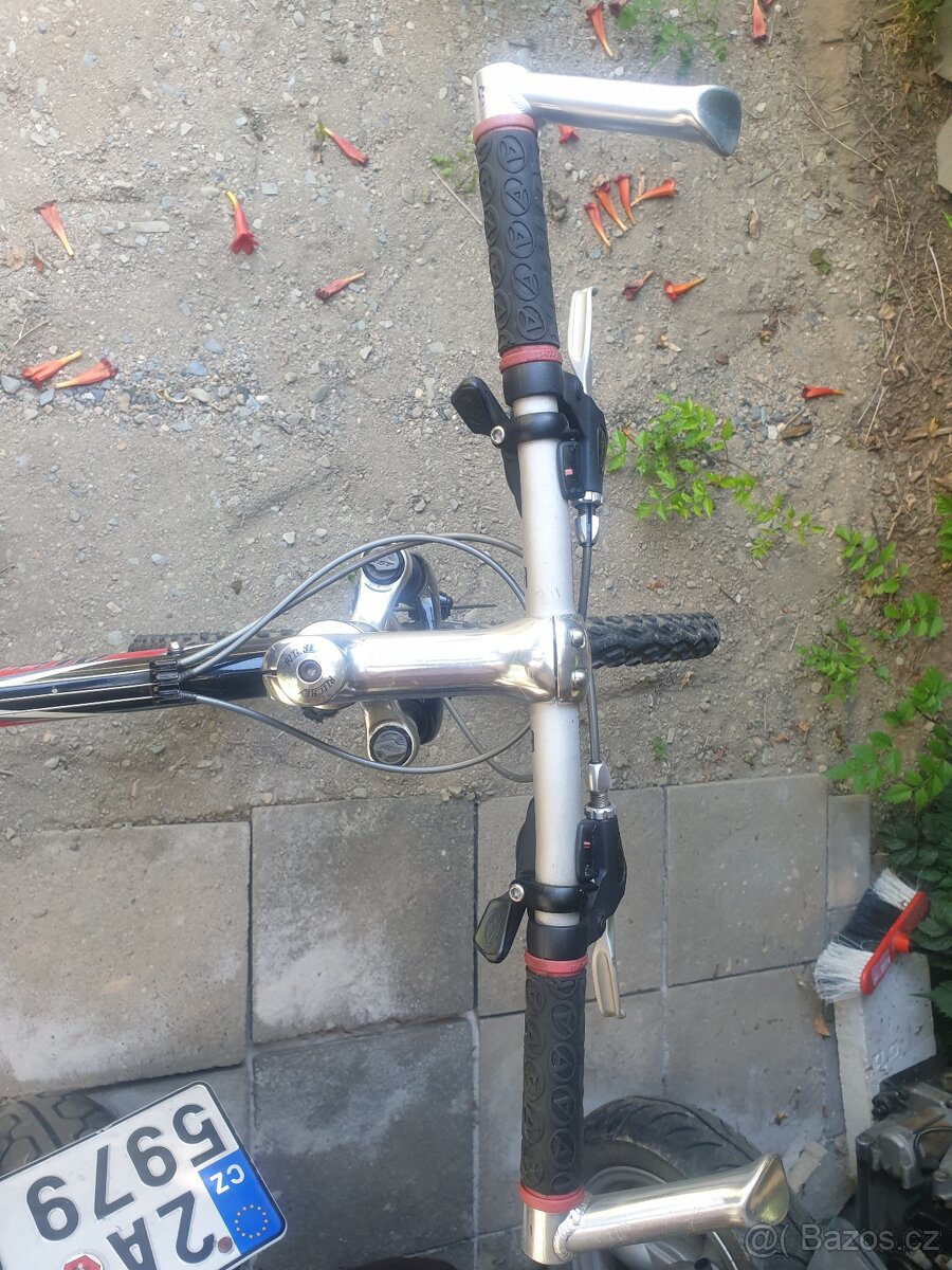 Author versus sx velikost 21 - 7