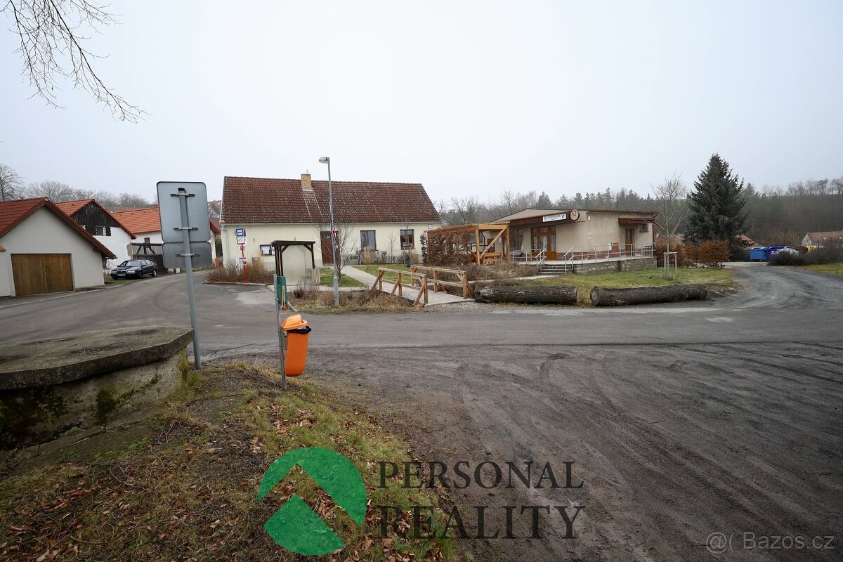 Prodej, rodinný dům 4+1, Líský, ev.č. 02003 - 7