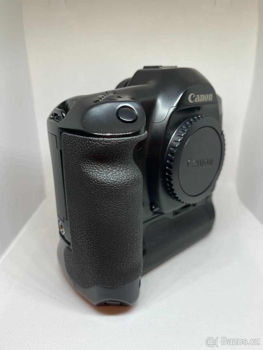 Canon EOS 1HS - 7