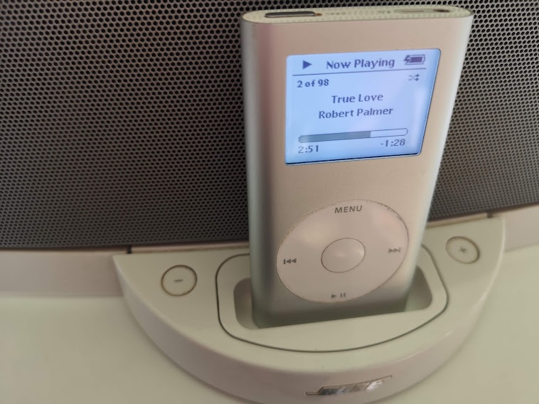 BOSE SounDock reproduktor ,sít. - 7