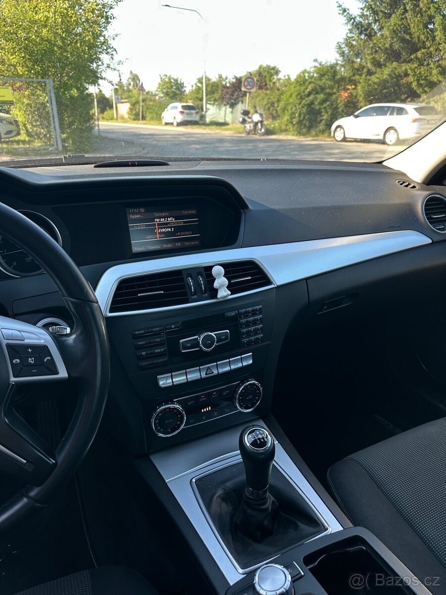 Mercedes-Benz c220 - 7
