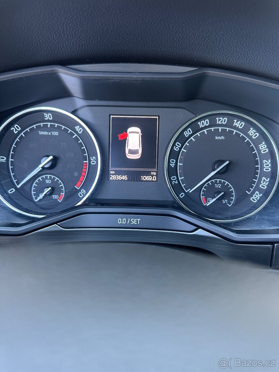 Superb 3 140KW 2.0Tdi DSG - 7