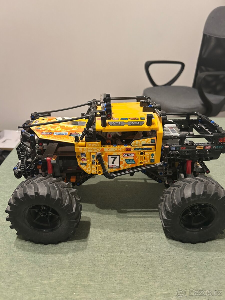 LEGO Technic 42099 RC Extrémní teréňák 4x4 - 7