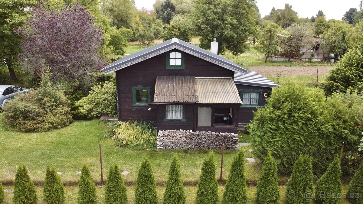 Prodej chaty 40m2 s rozlehlým pozemkem 1007m2 v obci Hraběší - 7
