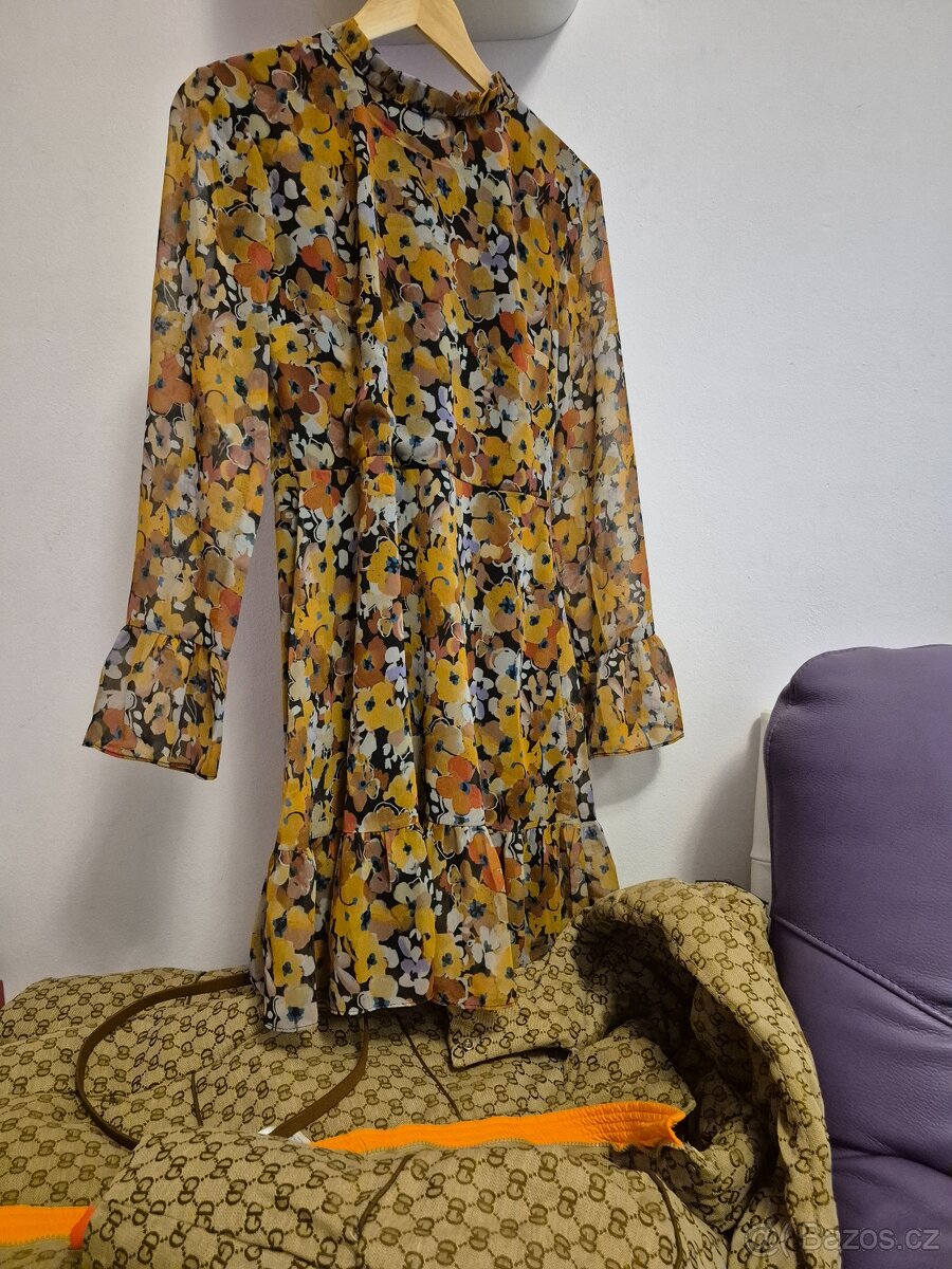 Nová dámská bunda a šaty. Dámský set. Velikost M - 7