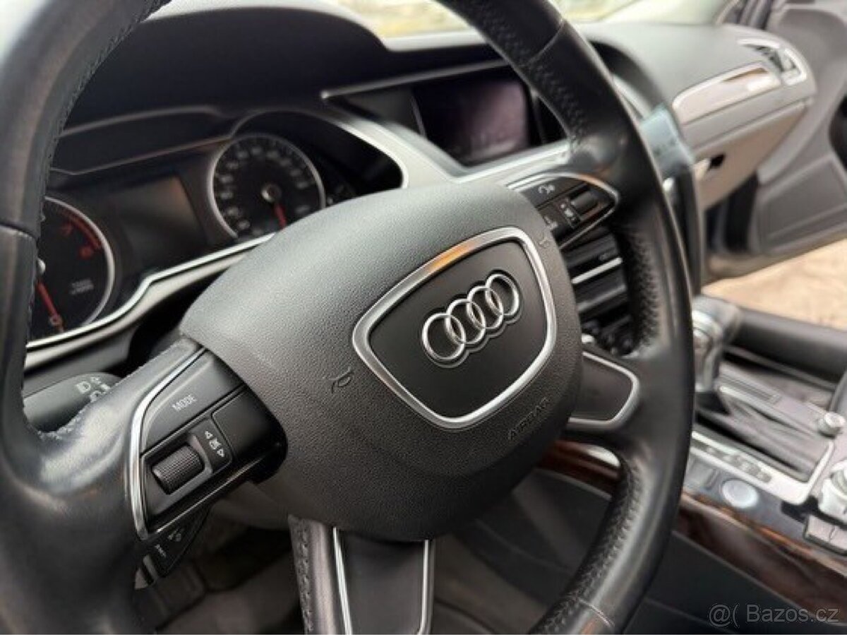Audi A4 B8 - 7