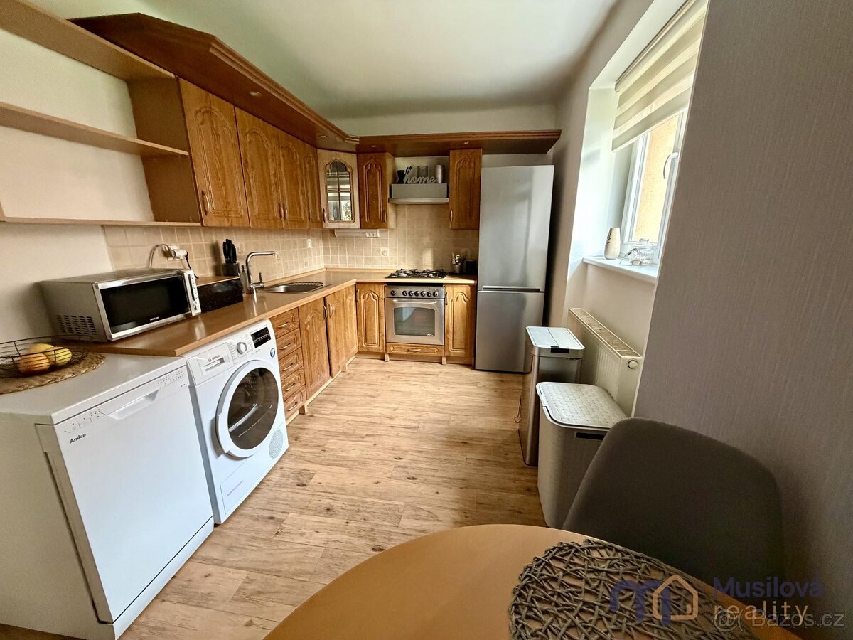 Prodej bytu 2+1 56 m2 - 7