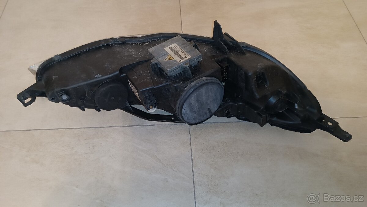 Peugeot 407 levý XENON - 7