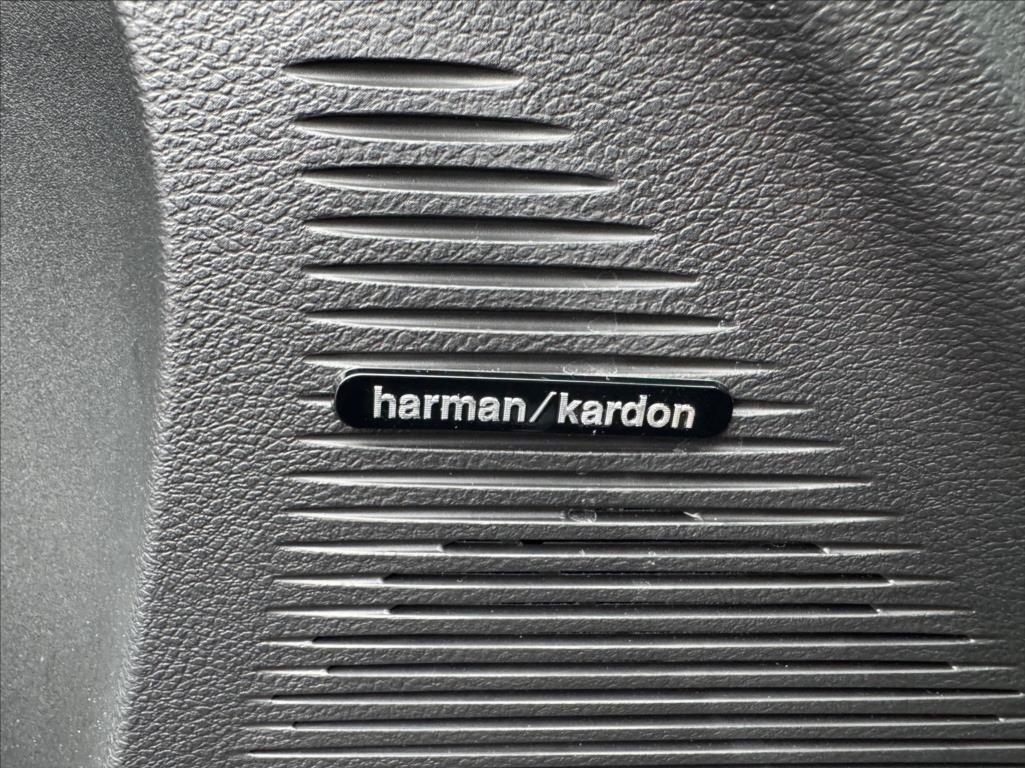 Dodge Challenger 6,4 V8 Scat Pack (2024) - 7