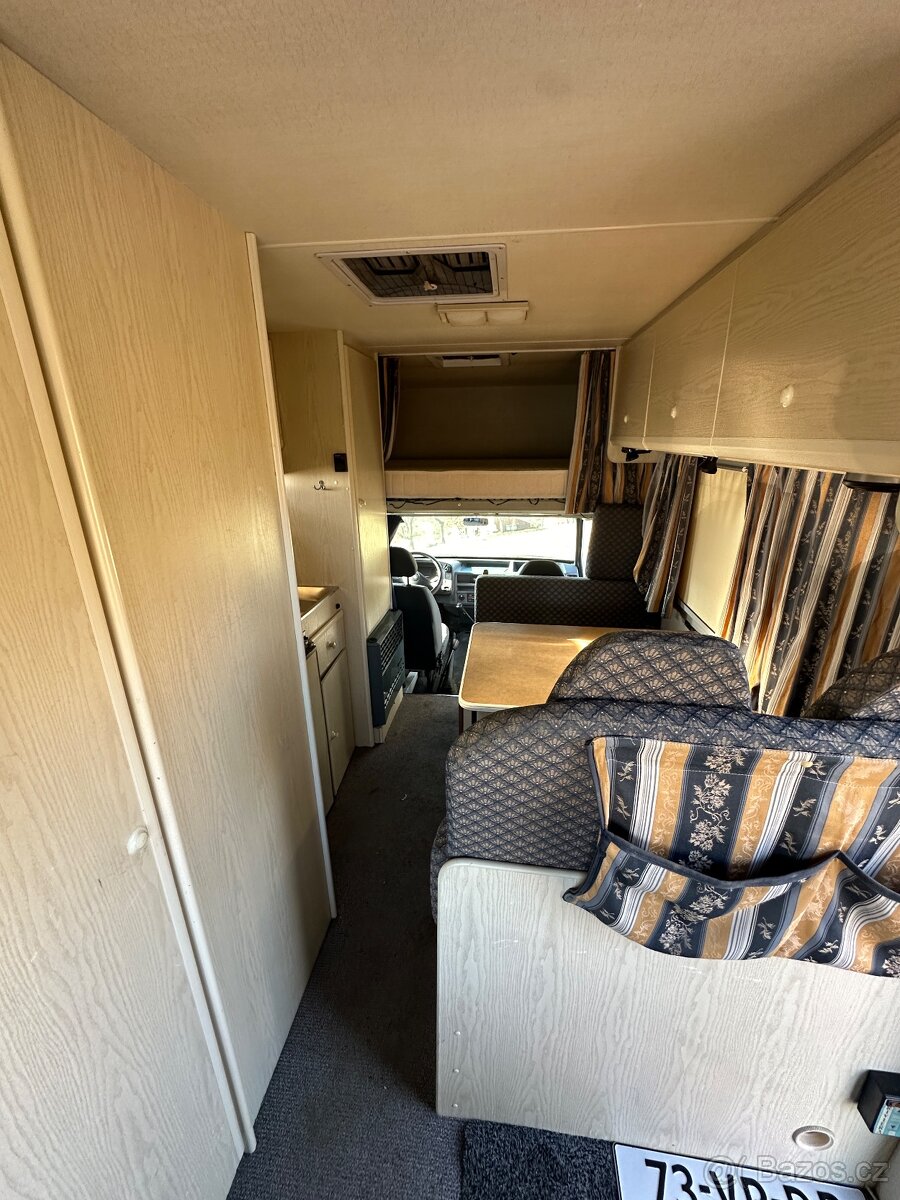 Obytný automobil Ford Transit Camper - 7