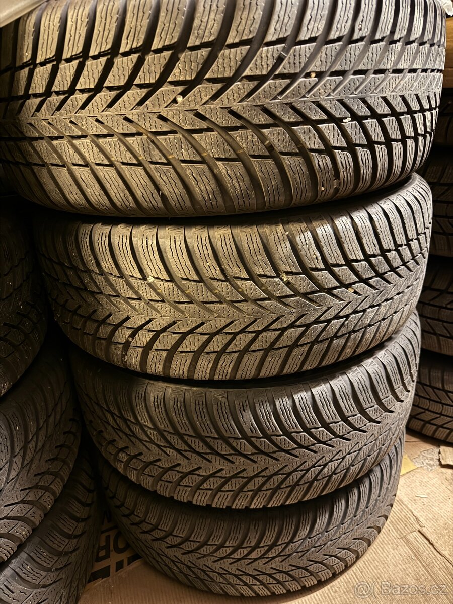 R19 ORIG.KOLA VOLVO XC40/V90CC 235/50/19 R-DESIGN 2025 REF - 7