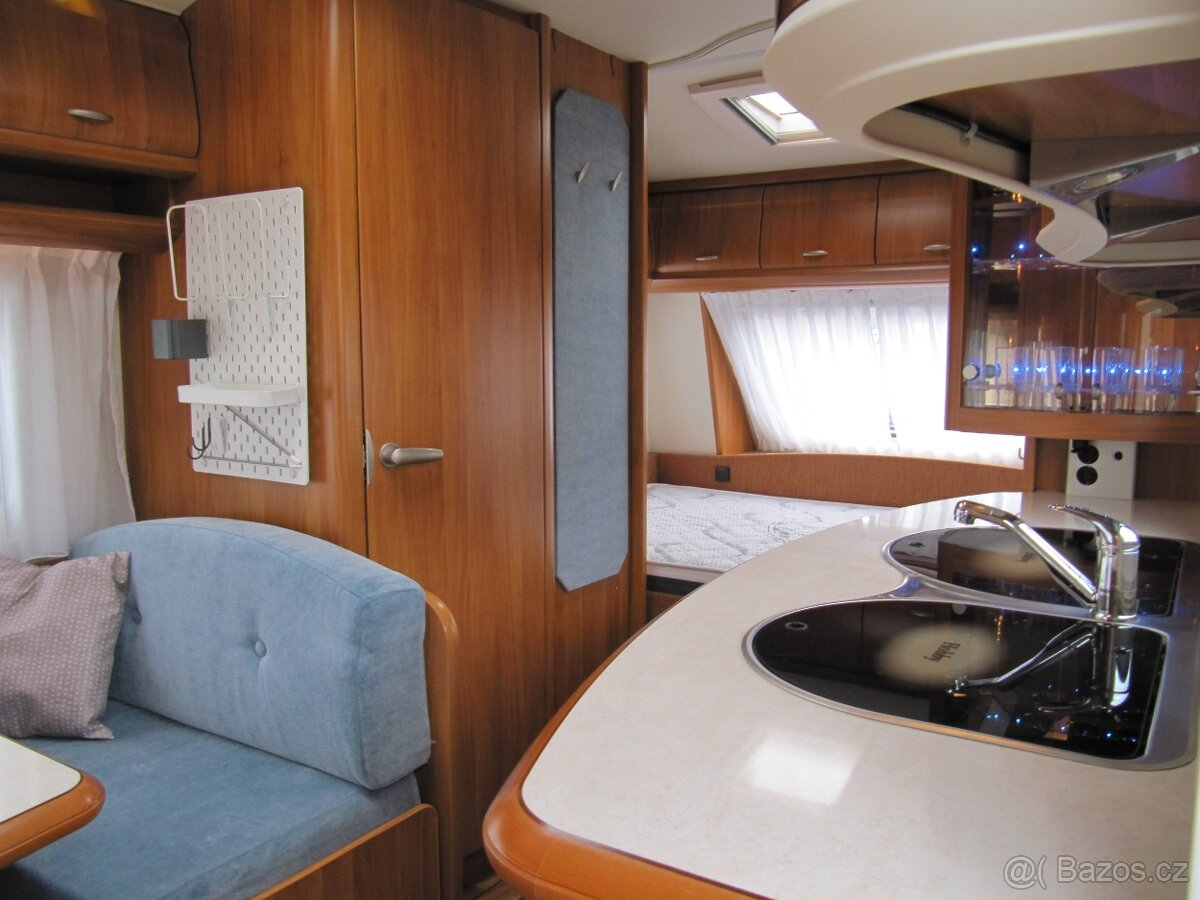 Prodám karavan Hobby 440 sf,r.v.2008 + mover + předstan. - 7