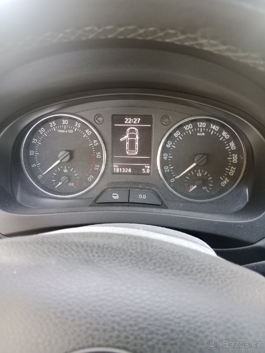 Škoda Rapid spacebak - 7