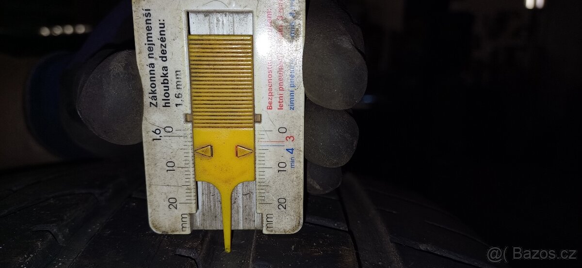 Pneu letní Pirelli P Zero 235/50R19 99w - 7