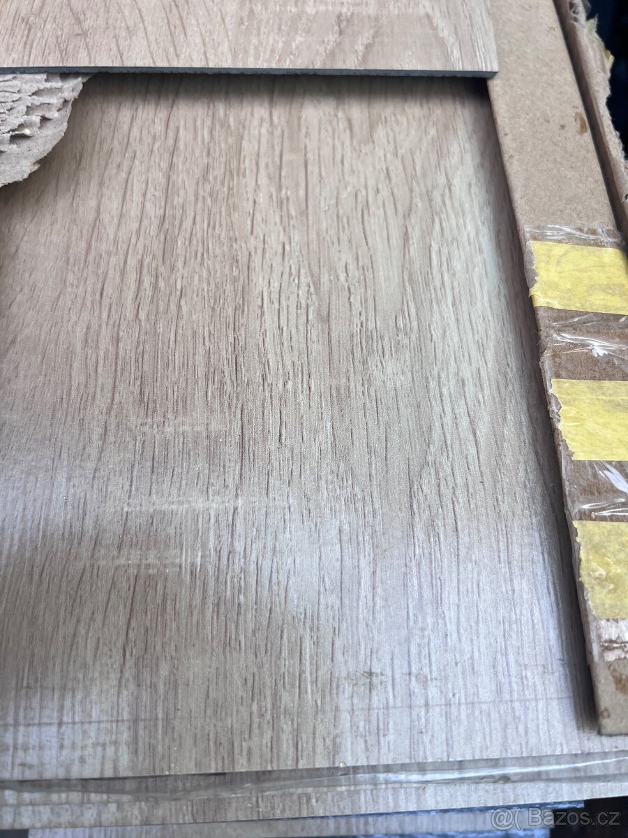 Samolepicí vinylová podlaha - 7