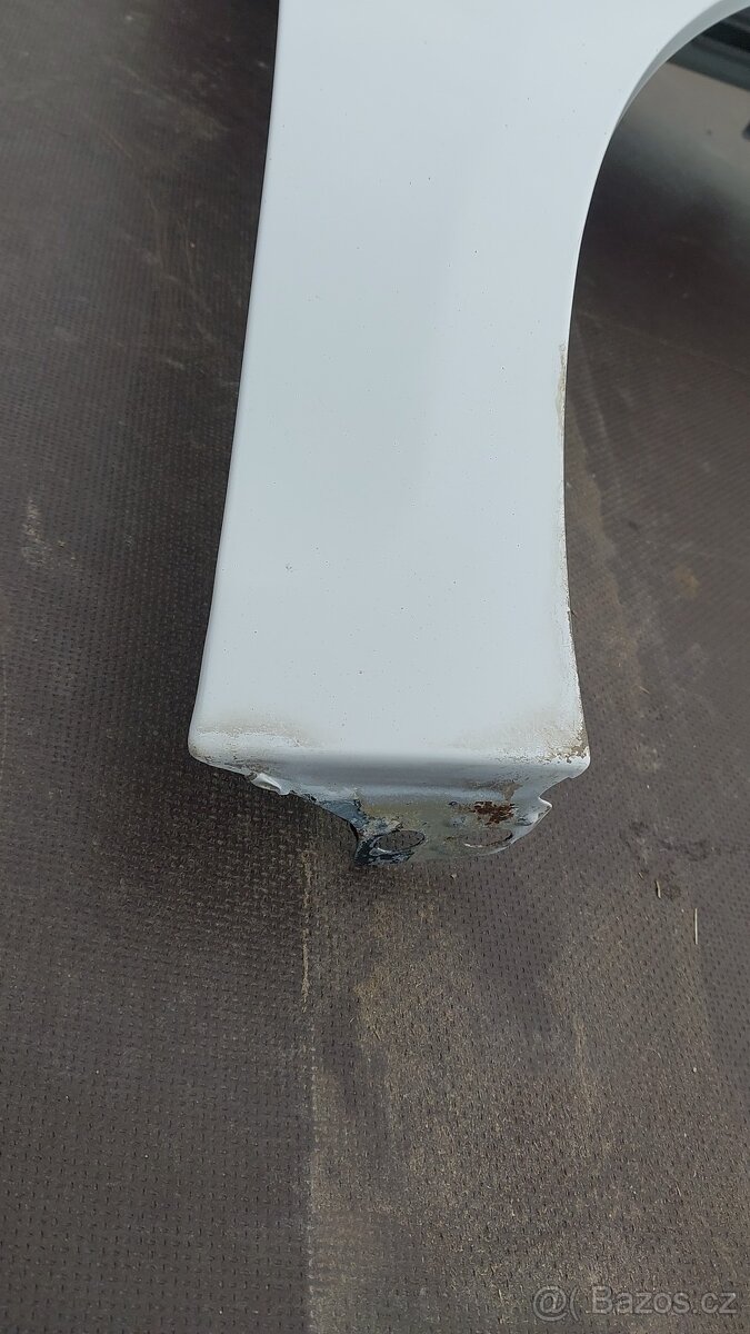 VW GOLF 6 - Blatník PP bílý LB9A - 7