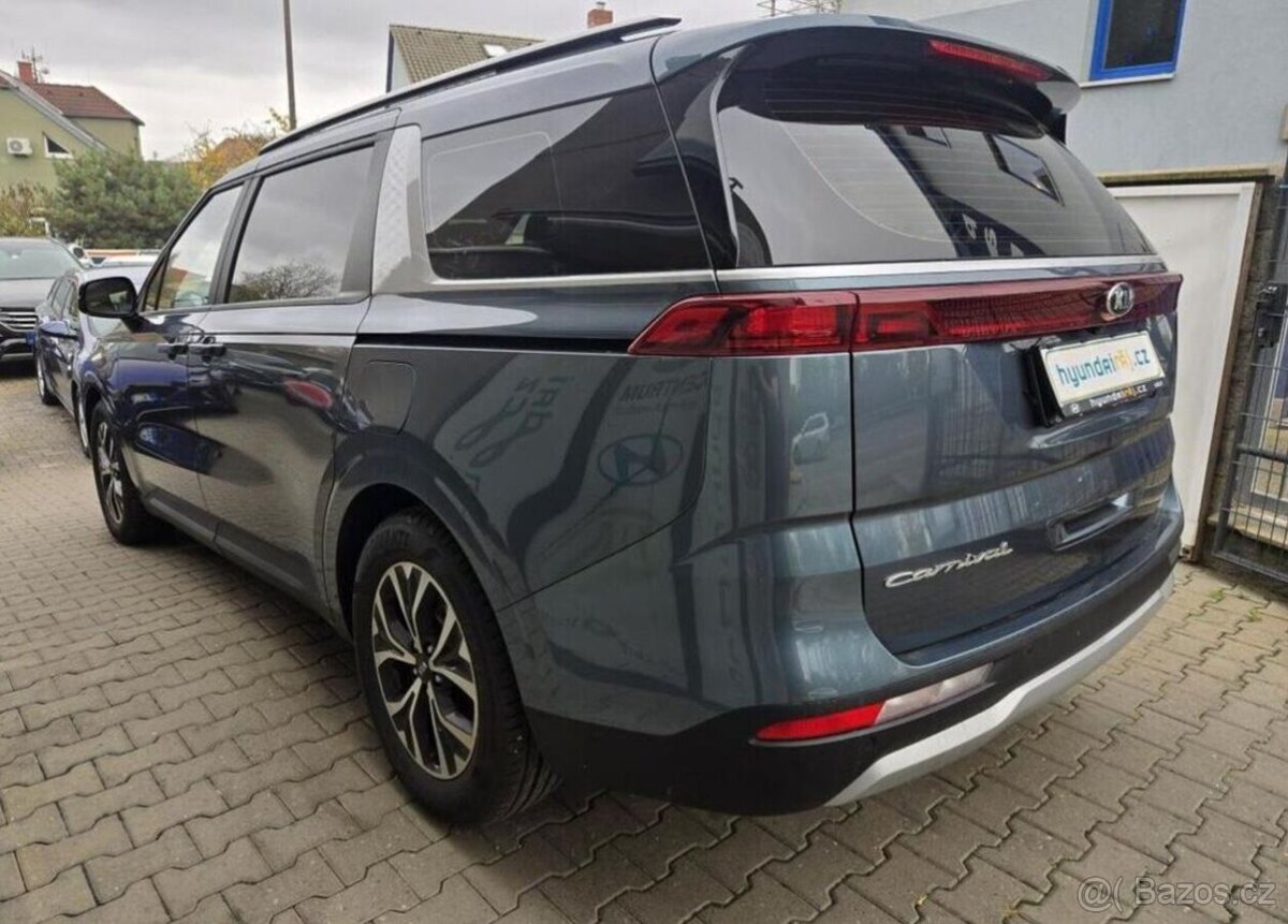 Kia Carnival 2.2- 9 míst - REZERVACE - 7