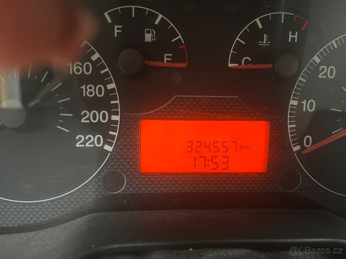 Fiat Punto 1.4 70kW - 7
