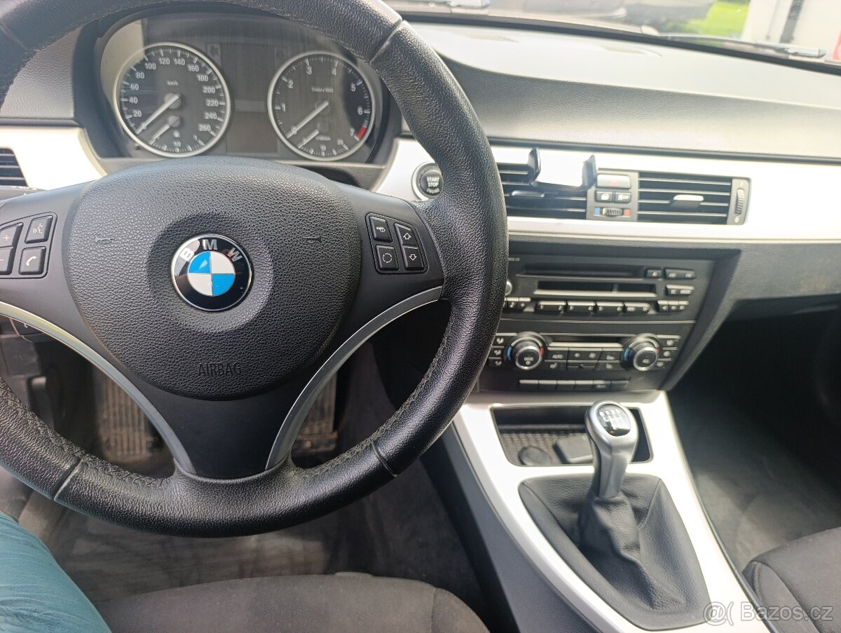 BMW 318i - 7