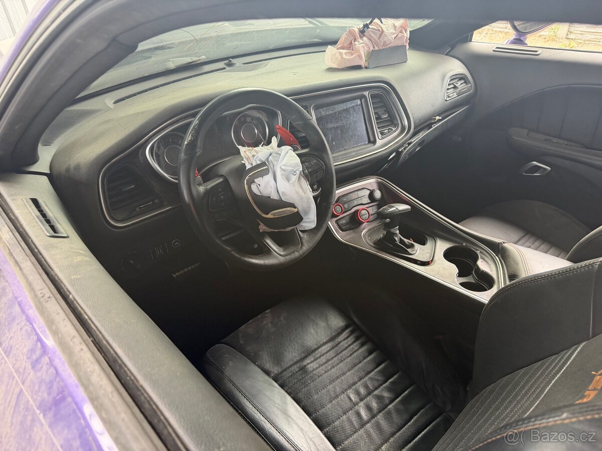 Dodge Challenger 5.7 SHAKER 2016 - 7