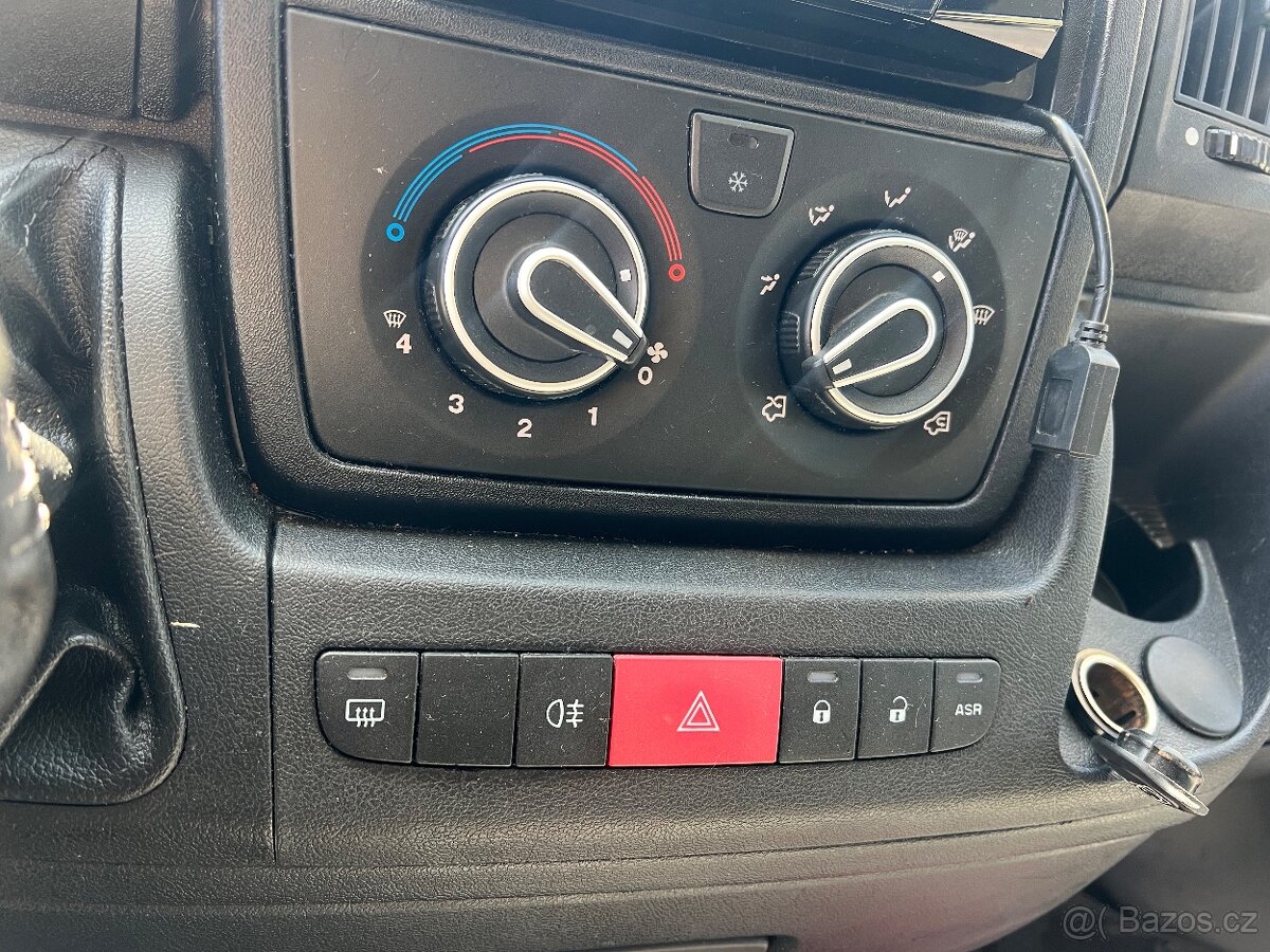 Peugeot Boxer 3.0d 2011 - 7