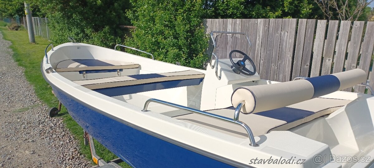 Motorový člun, loď Any 430 Open - 7