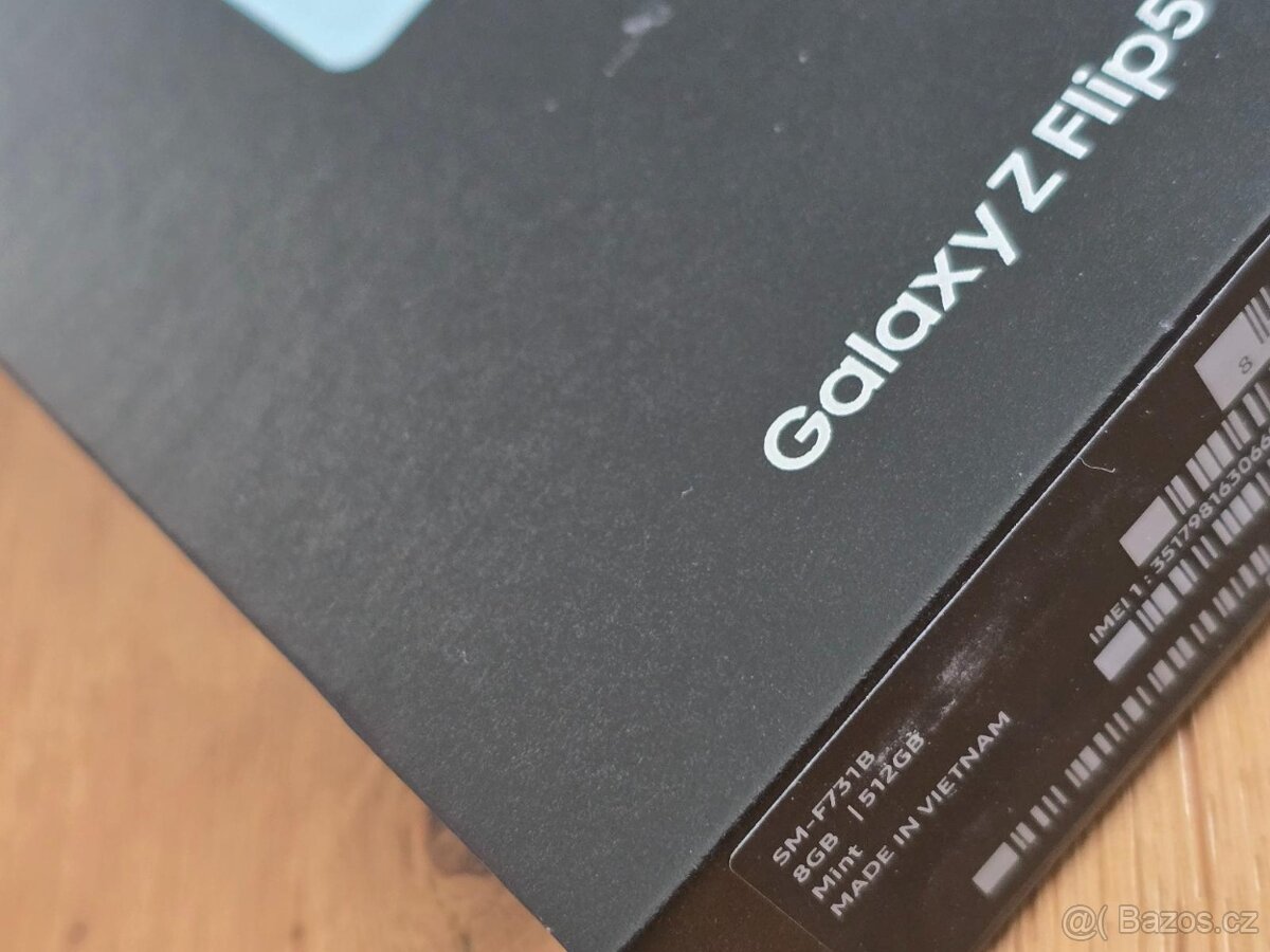 Samsung Galaxy Z Flip5 512GB výměna možná - 7