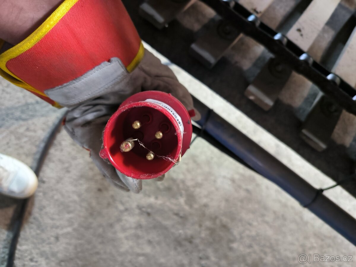 Kolečkový dopravníkový pás na kartony - 7