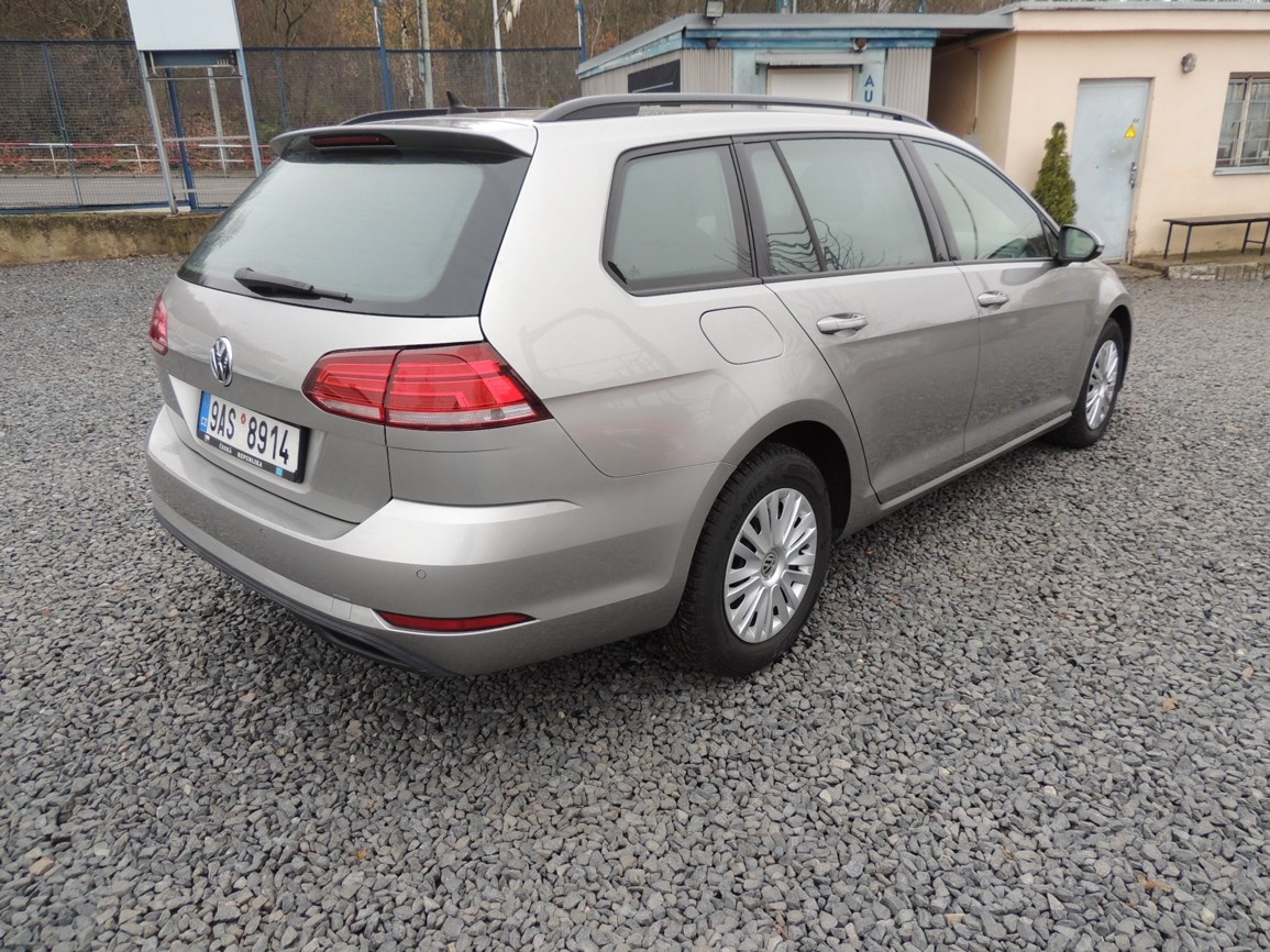 VW Golf Variant 1.6TDi,85kw,2018,2.maj.-21%DPH - 7